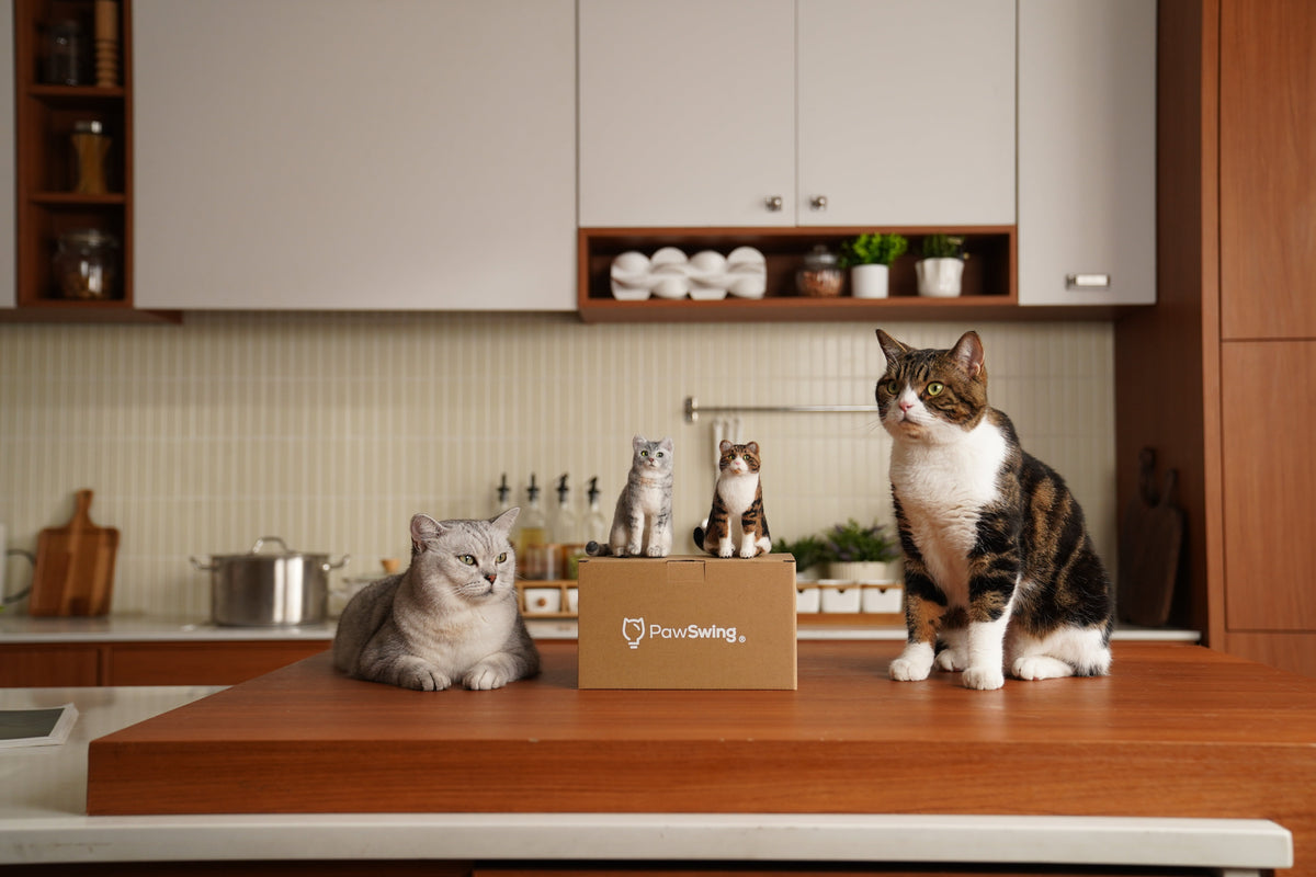 Verschiedene PawSwing® Filz-Katzenfiguren als zeitloses Andenken an deinen geliebten Begleiter